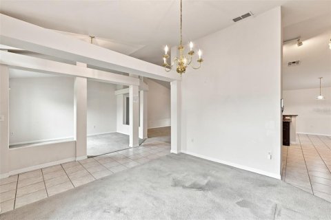 Casa en venta en Spring Hill, Florida, 4 dormitorios, 208.01 m2 № 2294730 - foto 10