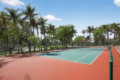 Copropriété à vendre à Sunrise, Floride: 1 chambre, 59.46 m2 № 2100475 - photo 25