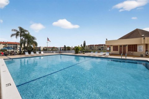 Copropriété à vendre à Sunrise, Floride: 1 chambre, 59.46 m2 № 2100475 - photo 24