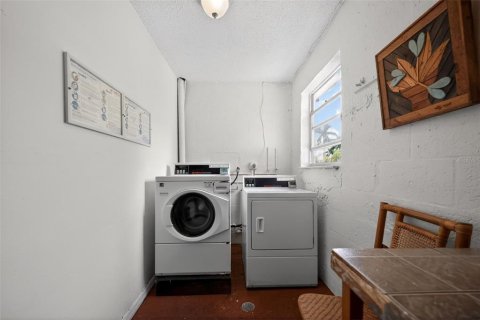 Copropriété à vendre à Sunrise, Floride: 1 chambre, 59.46 m2 № 2100475 - photo 20