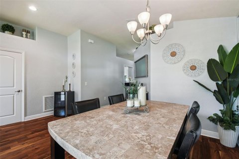 House in Land O' Lakes, Florida 3 bedrooms, 137.96 sq.m. № 1885013 - photo 26