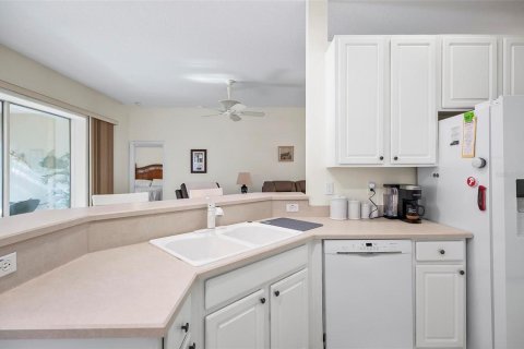 Купить виллу или дом в Палм-Кост, Флорида 6 комнат, 148.09м2, № 1427088 - фото 27