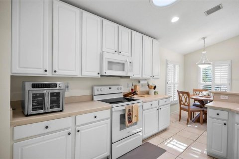 Купить виллу или дом в Палм-Кост, Флорида 6 комнат, 148.09м2, № 1427088 - фото 26