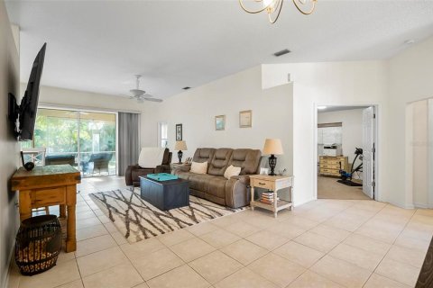 Купить виллу или дом в Палм-Кост, Флорида 6 комнат, 148.09м2, № 1427088 - фото 12