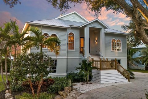 Villa ou maison à Nokomis, Floride 3 chambres, 217.95 m2 № 2436806