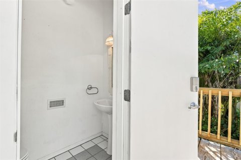 Villa ou maison à vendre à Nokomis, Floride: 3 chambres, 217.95 m2 № 2436806 - photo 24