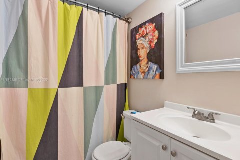 Touwnhouse à louer à Coral Springs, Floride: 3 chambres, 125.42 m2 № 1931281 - photo 13