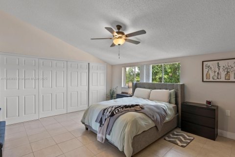 Touwnhouse à louer à Coral Springs, Floride: 3 chambres, 125.42 m2 № 1931281 - photo 10