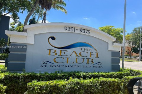 Condo in Miami, Florida, 2 bedrooms № 2077349