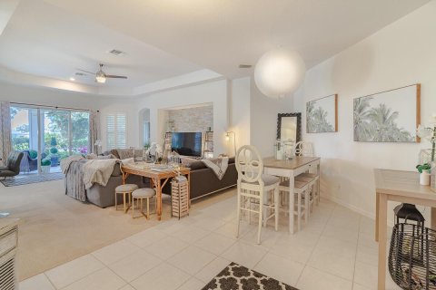 Casa en venta en Palm City, Florida, 2 dormitorios, 178.19 m2 № 2258173 - foto 6