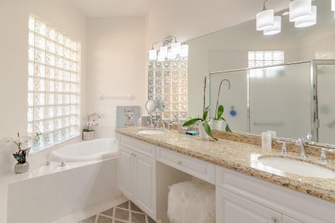Casa en venta en Palm City, Florida, 2 dormitorios, 178.19 m2 № 2258173 - foto 20