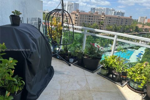 Condominio en alquiler en Aventura, Florida, 3 dormitorios, 166.67 m2 № 1872514 - foto 9
