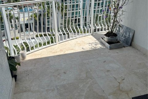 Condominio en alquiler en Aventura, Florida, 3 dormitorios, 166.67 m2 № 1872514 - foto 8