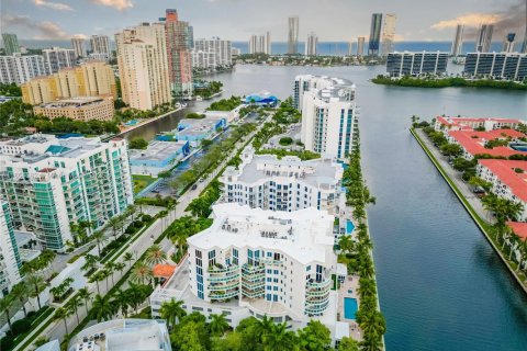 Condominio en alquiler en Aventura, Florida, 3 dormitorios, 166.67 m2 № 1872514 - foto 20
