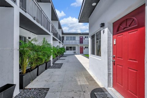Immobilier commercial à vendre à North Miami, Floride № 2035199 - photo 8