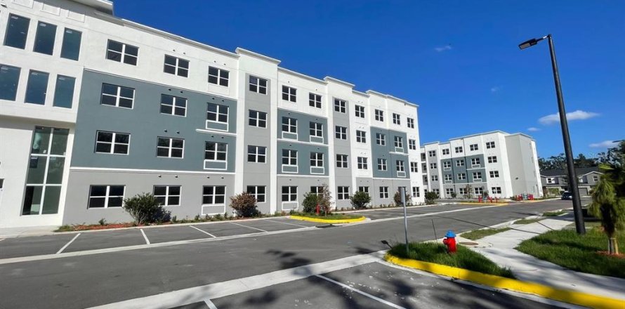 Condominio en Orlando, Florida, 2 dormitorios № 1780598