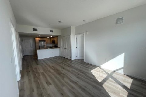 Снять в аренду кондоминиум в Орландо, Флорида 6 комнат, 107.12м2, № 1780598 - фото 6