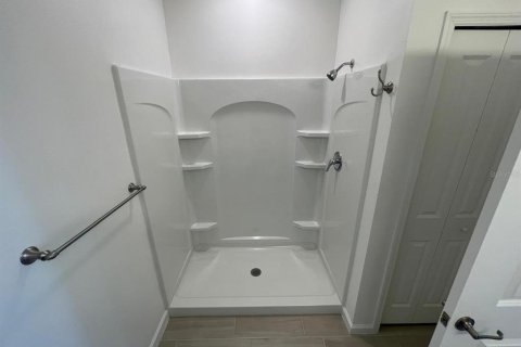 Снять в аренду кондоминиум в Орландо, Флорида 6 комнат, 107.12м2, № 1780598 - фото 24