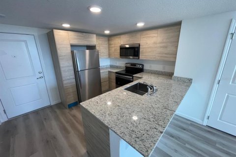 Снять в аренду кондоминиум в Орландо, Флорида 6 комнат, 107.12м2, № 1780598 - фото 7