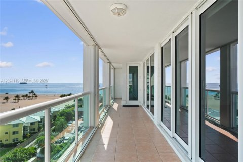 Condominio en venta en Fort Lauderdale, Florida, 1 dormitorio, 120.49 m2 № 2153928 - foto 25