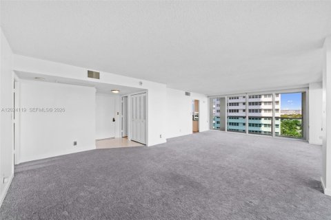 Condominio en venta en Fort Lauderdale, Florida, 1 dormitorio, 120.49 m2 № 2153928 - foto 7