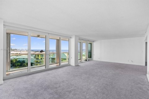 Condominio en venta en Fort Lauderdale, Florida, 1 dormitorio, 120.49 m2 № 2153928 - foto 5