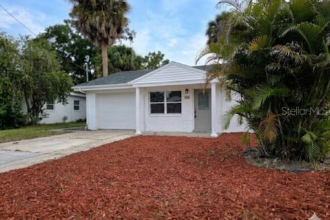Casa en venta en Port Richey, Florida, 3 dormitorios, 127.28 m2 № 2109911 - foto 2