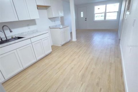 Casa en venta en Port Richey, Florida, 3 dormitorios, 127.28 m2 № 2109911 - foto 8