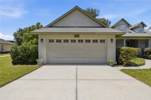 House in Sorrento, Florida 3 bedrooms, 198.25 sq.m. № 2167620 - photo 3