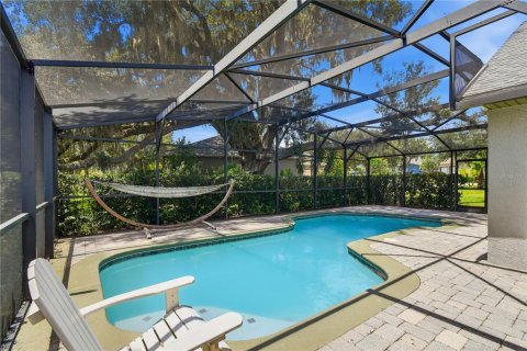 House in Sorrento, Florida 3 bedrooms, 198.25 sq.m. № 2167620 - photo 6