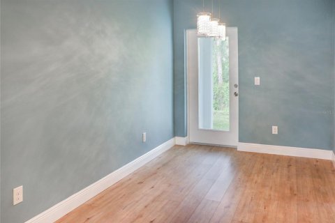 Commercial property in Edgewater, Florida 6 bedrooms, 294.87 sq.m. № 1566905 - photo 18