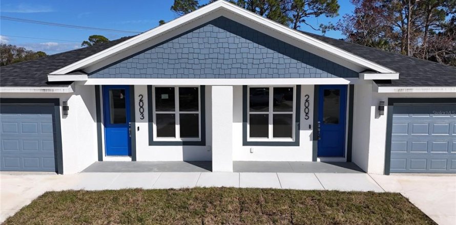Commercial property in Edgewater, Florida 6 bedrooms, 294.87 sq.m. № 1566905