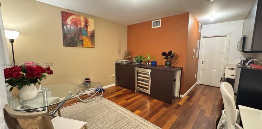 Condo à Miami Beach, Floride, 1 chambre № 1893266