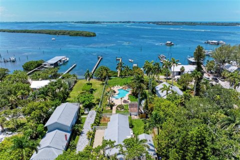 House in Cortez, Florida 3 bedrooms, 131.92 sq.m. № 1613678 - photo 3