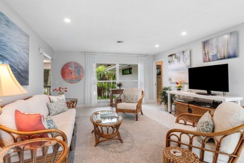 Condo in Boynton Beach, Florida, 2 bedrooms  № 2154591 - photo 9
