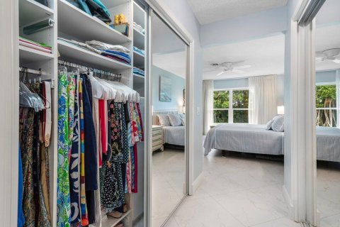 Condo in Boynton Beach, Florida, 2 bedrooms  № 2154591 - photo 19