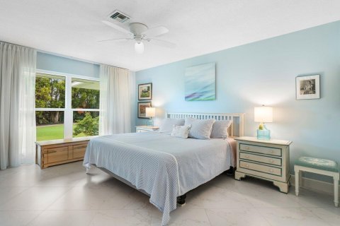Condo in Boynton Beach, Florida, 2 bedrooms  № 2154591 - photo 17