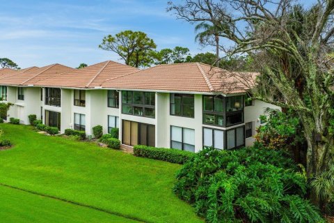 Condo in Boynton Beach, Florida, 2 bedrooms  № 2154591 - photo 29