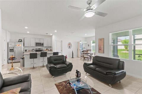 Casa en venta en Mount Dora, Florida, 3 dormitorios, 155.33 m2 № 1792900 - foto 10