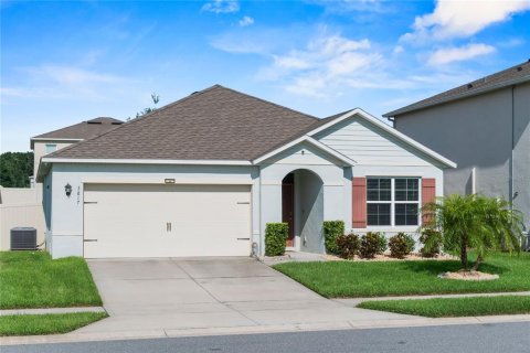 Casa en venta en Mount Dora, Florida, 3 dormitorios, 155.33 m2 № 1792900 - foto 1