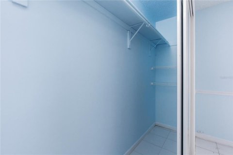 Copropriété à vendre à Tampa, Floride: 2 chambres, 92.81 m2 № 2213868 - photo 19