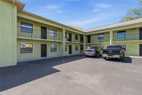 Copropriété à vendre à Tampa, Floride: 2 chambres, 92.81 m2 № 2213868 - photo 5