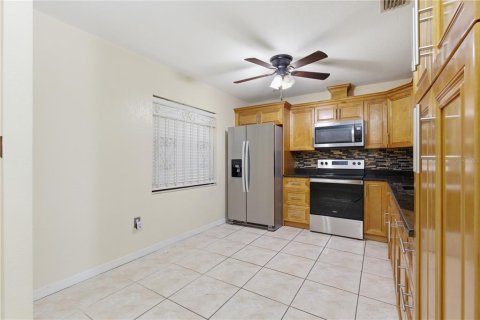 Copropriété à vendre à Tampa, Floride: 2 chambres, 92.81 m2 № 2213868 - photo 15