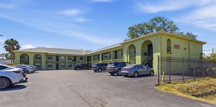 Condo à Tampa, Floride, 2 chambres  № 2213868