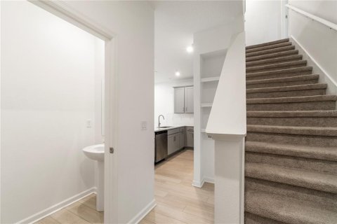 Adosado en alquiler en Orlando, Florida, 3 dormitorios, 138.52 m2 № 1681914 - foto 7
