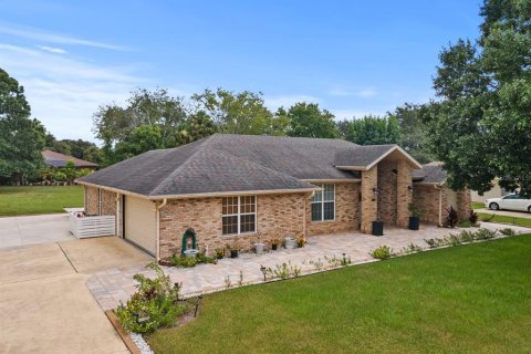 Villa ou maison à vendre à Deltona, Floride: 3 chambres, 177.26 m2 № 2355044 - photo 4
