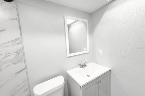 House in Palm Harbor, Florida 3 bedrooms, 93.83 sq.m. № 2231202 - photo 9