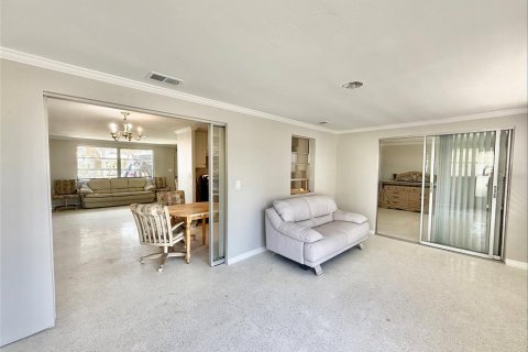 House in Englewood, Florida 2 bedrooms, 116.31 sq.m. № 1547836 - photo 23