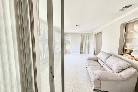 House in Englewood, Florida 2 bedrooms, 116.31 sq.m. № 1547836 - photo 26