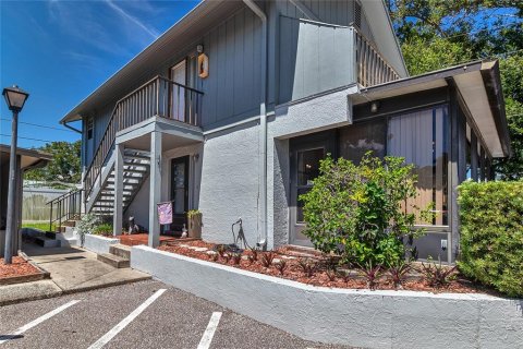 Copropriété à vendre à Clearwater, Floride: 2 chambres, 102.19 m2 № 1853406 - photo 1